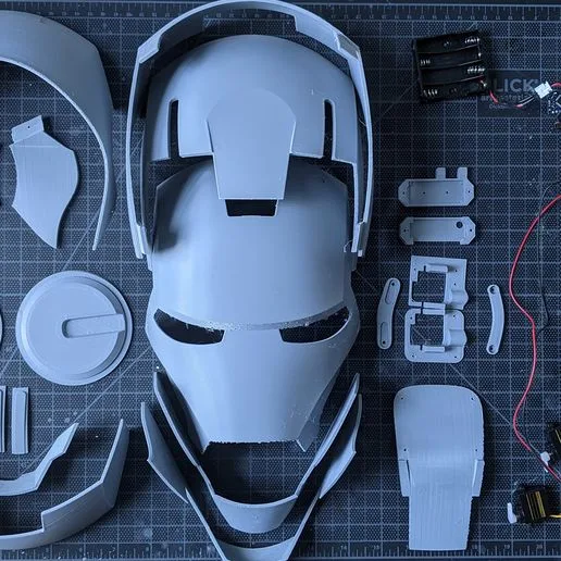 Iron Man Helmet, Articulated, Wearable