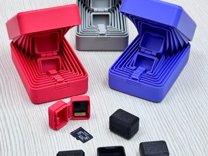MATRYOSHKA BOXES  PRINT IN PLACE