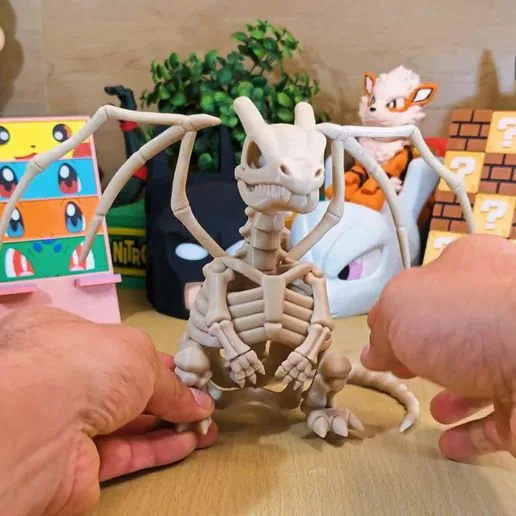 Charizard Skeleton € 3.59 -20% € 2.87