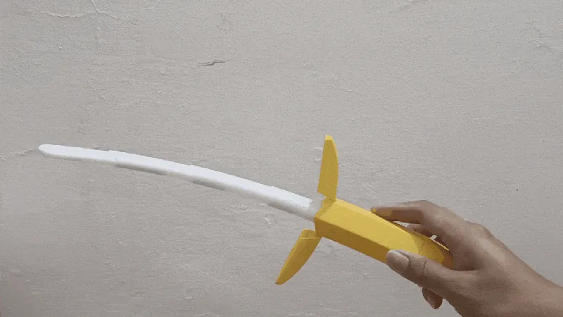 Nanakatana V2 – Twist-to-Open Banana Katana