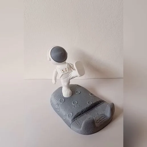 ASTRONAUT PHONE HOLDER€ 2