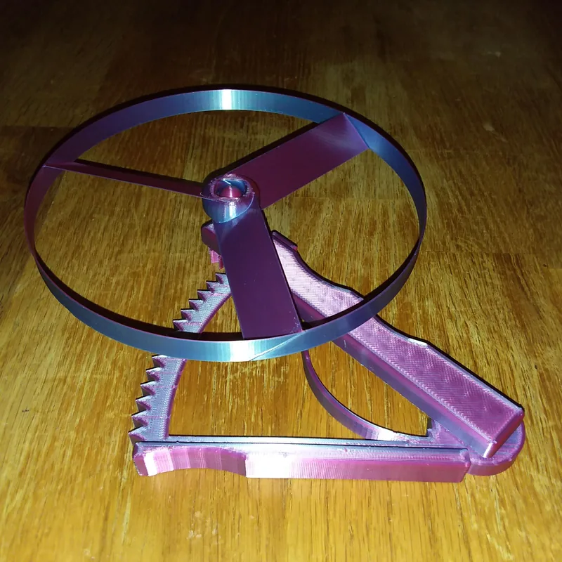 Squeeze-Style Propeller Launcher (no pull cord)