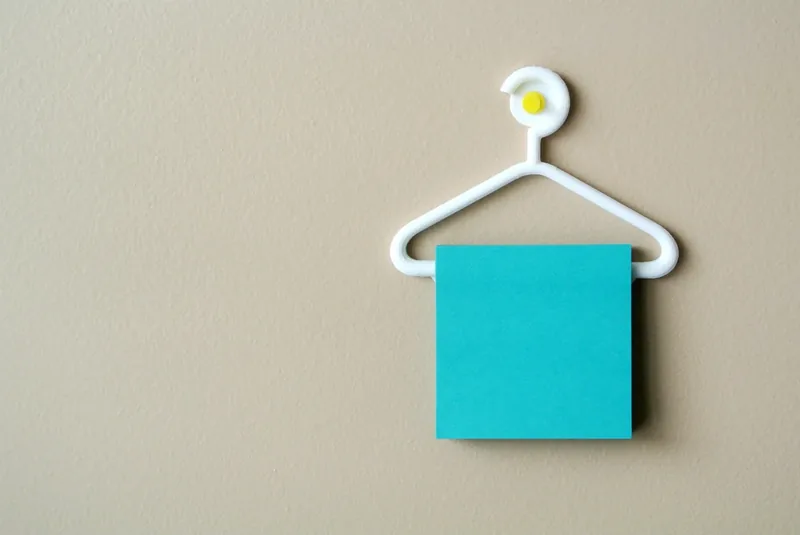 Sticky Note Hanger
